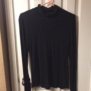 White House Black Market Turtleneck | Size small